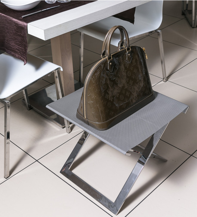 SUQ 4 Pack Foldable Handbag Table Holder, Portable Handbag Hook, Purse  Hook, Bag Holder for Table, Handbag Hook, Table/Desk Restaurant Office Café  Hanging School Bag: Buy Online at Best Price in UAE -